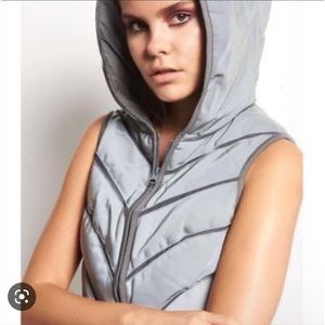 Bandier Blanc Noir 3M Reflective Hooded Zipup Puffer small RARE 🎄☃️SUMMER SALE